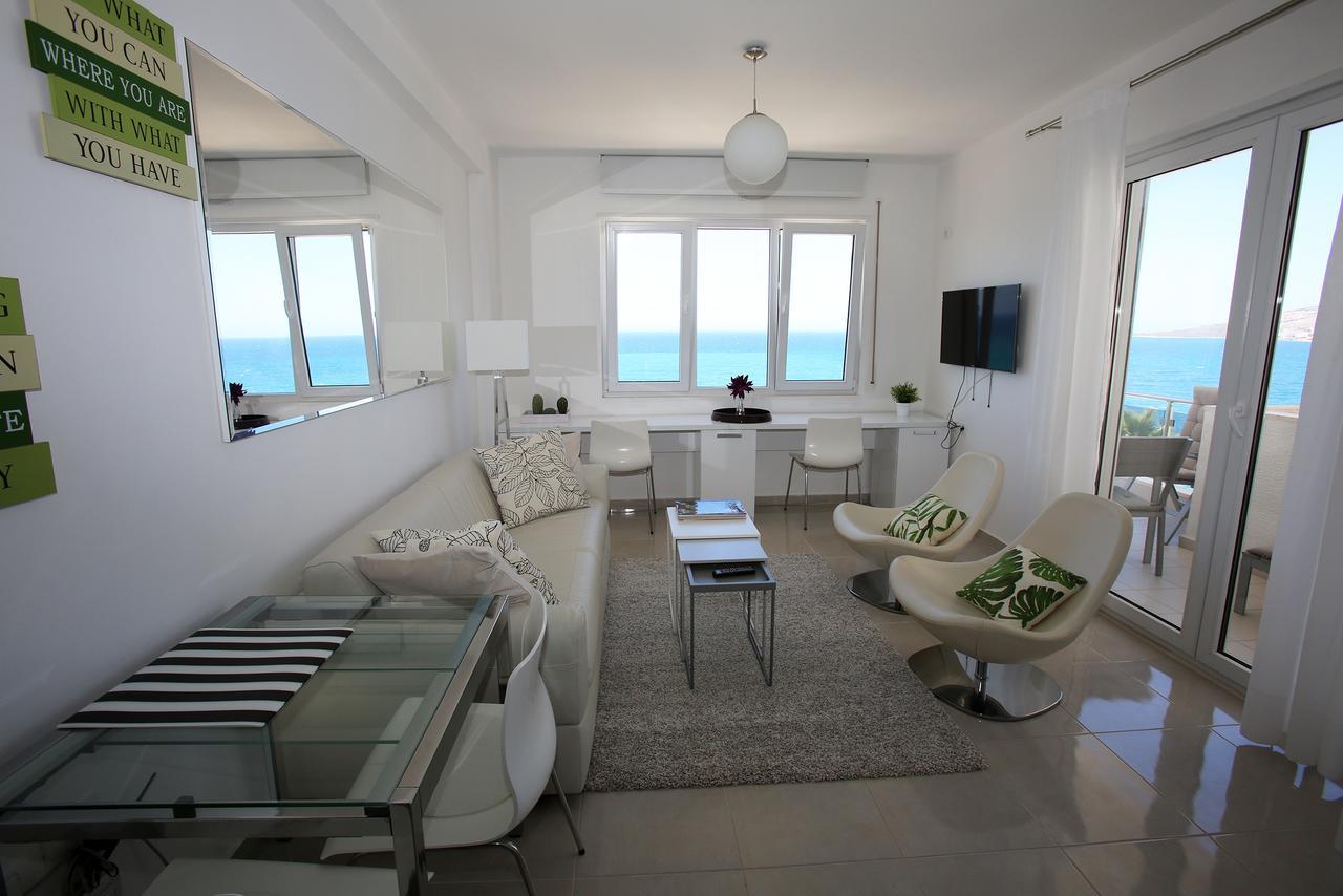 White Residence Luxury Apartments Saranda Kültér fotó